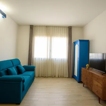 Central Station Apartments - Fanale Rentals-3